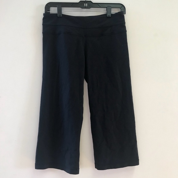 lululemon athletica Pants - Lululemon black capri Shorts